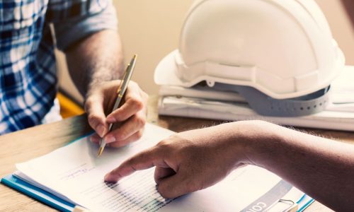 Contrat d'assurance pour artisan